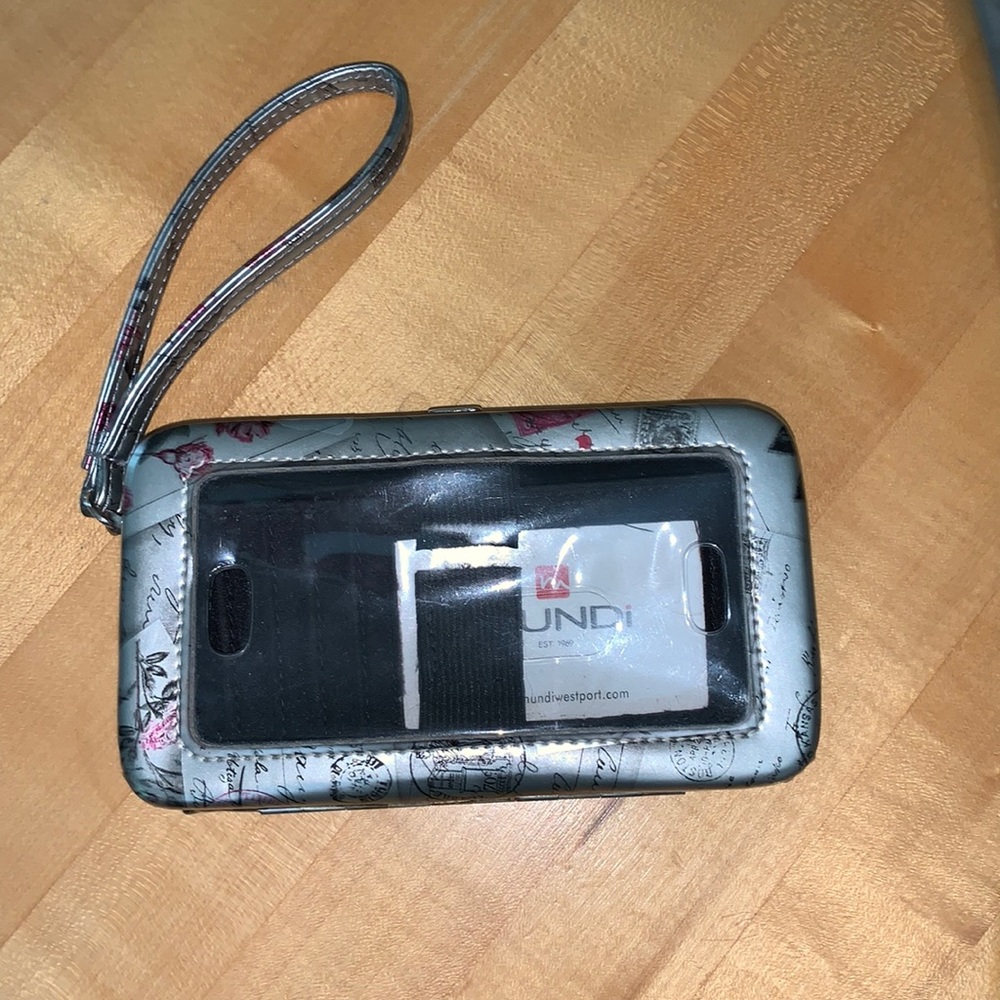 Mundi Wristlet Wallet and Phone Case
